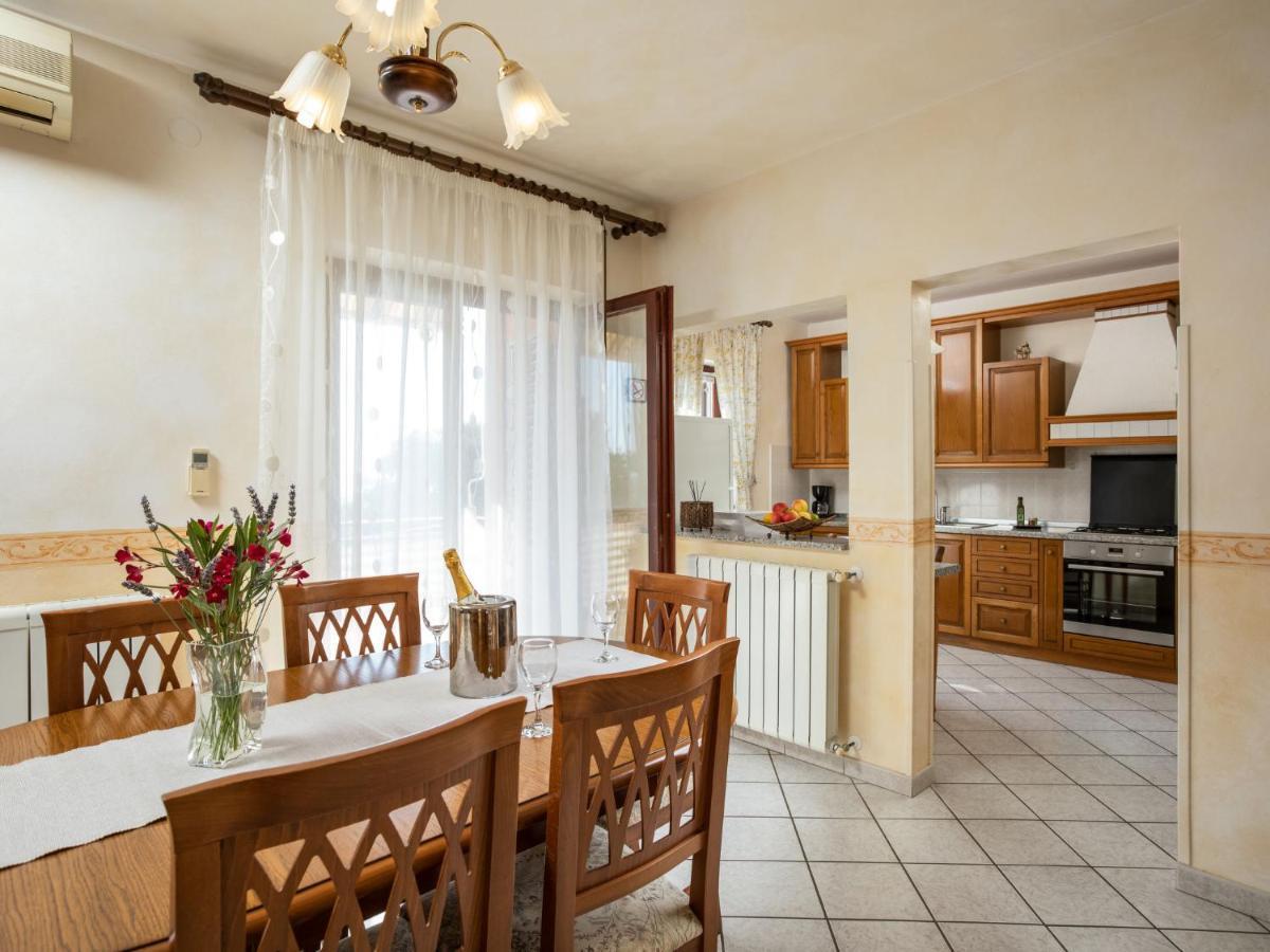 Holiday Home Legovic By Interhome Каштелир Экстерьер фото